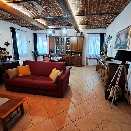 Casa Maya San Martino Alfieri Екстериор снимка