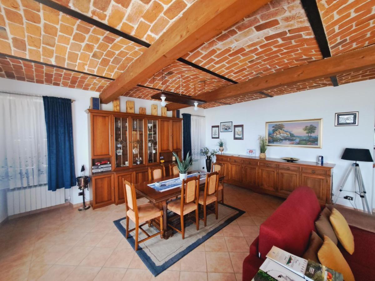 Casa Maya San Martino Alfieri Екстериор снимка