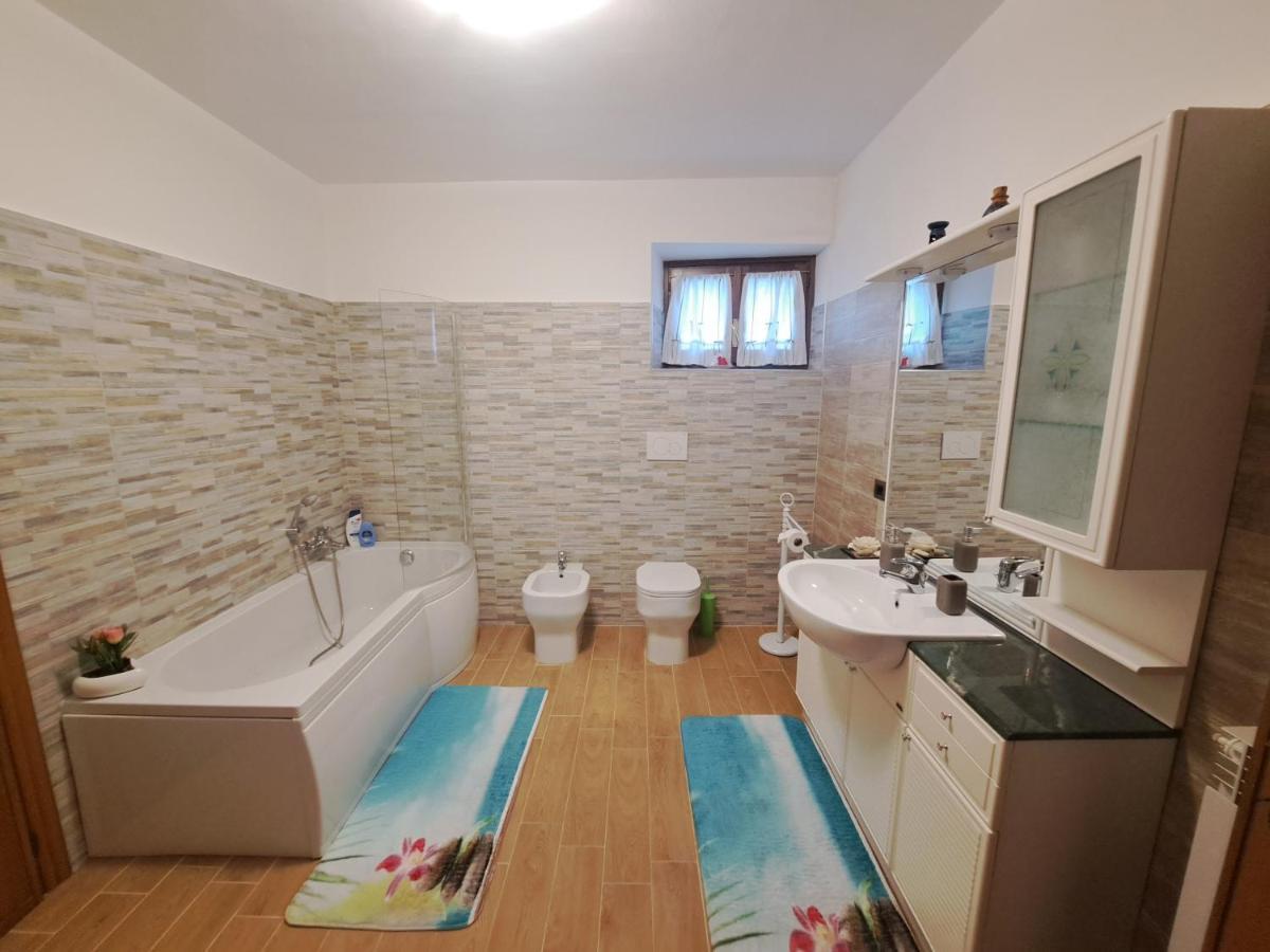 Casa Maya San Martino Alfieri Екстериор снимка