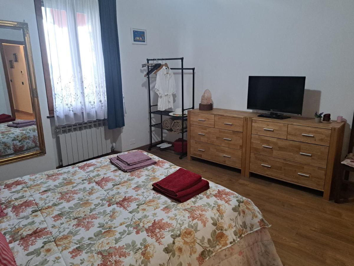 Casa Maya San Martino Alfieri Екстериор снимка