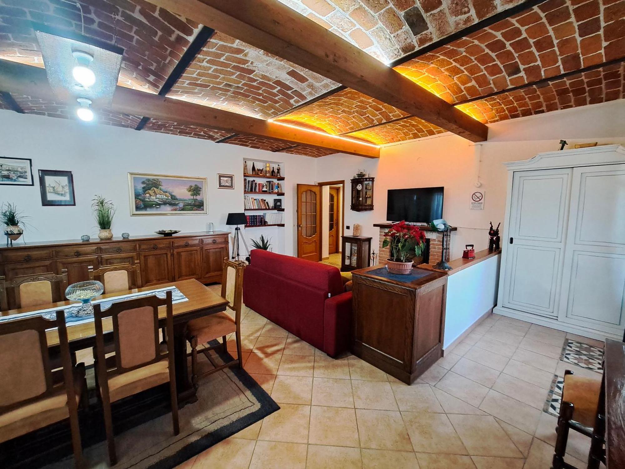 Casa Maya San Martino Alfieri Екстериор снимка